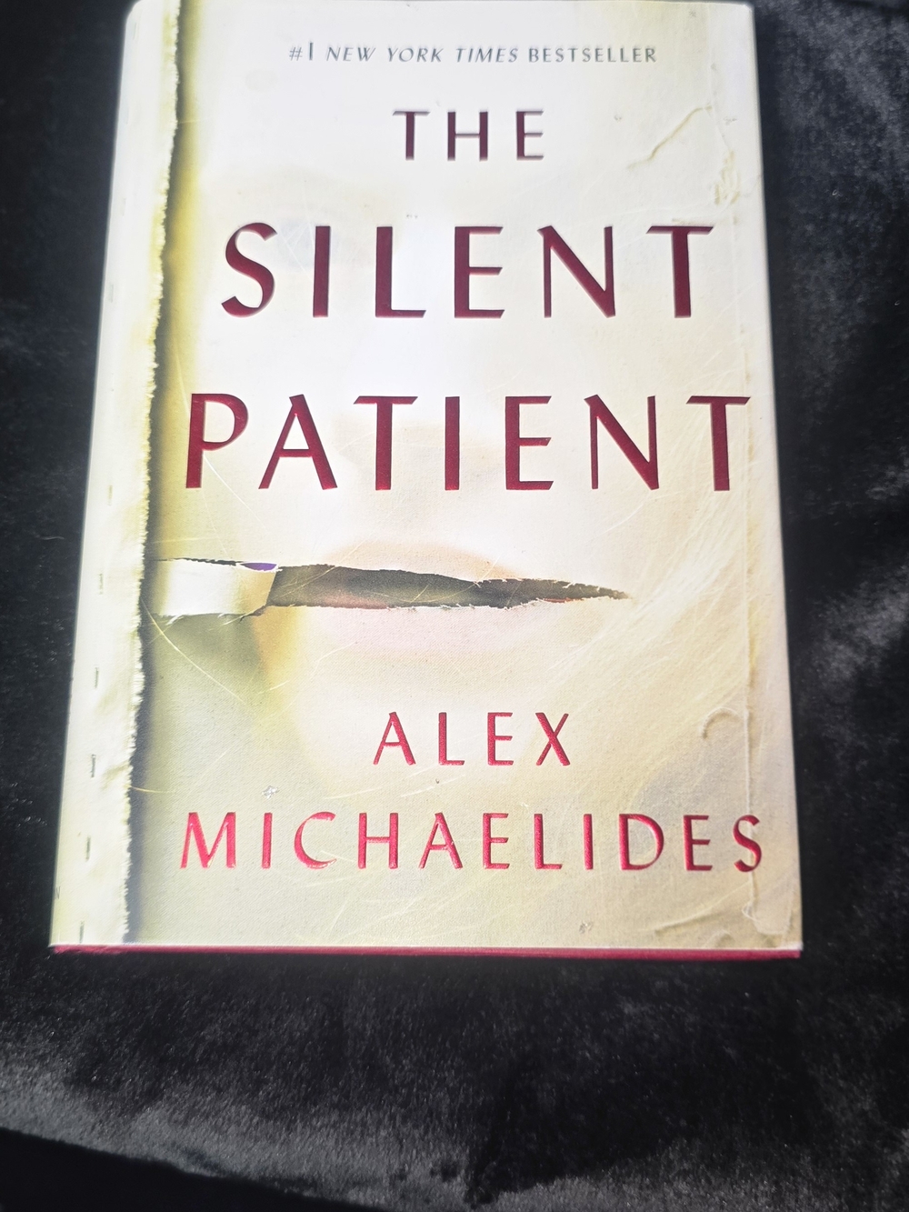 Source Unknown Cream Cover with Red Lettering - The Silent Patient